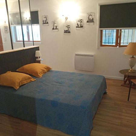 Thuir: Superbe Appartement ภายนอก รูปภาพ